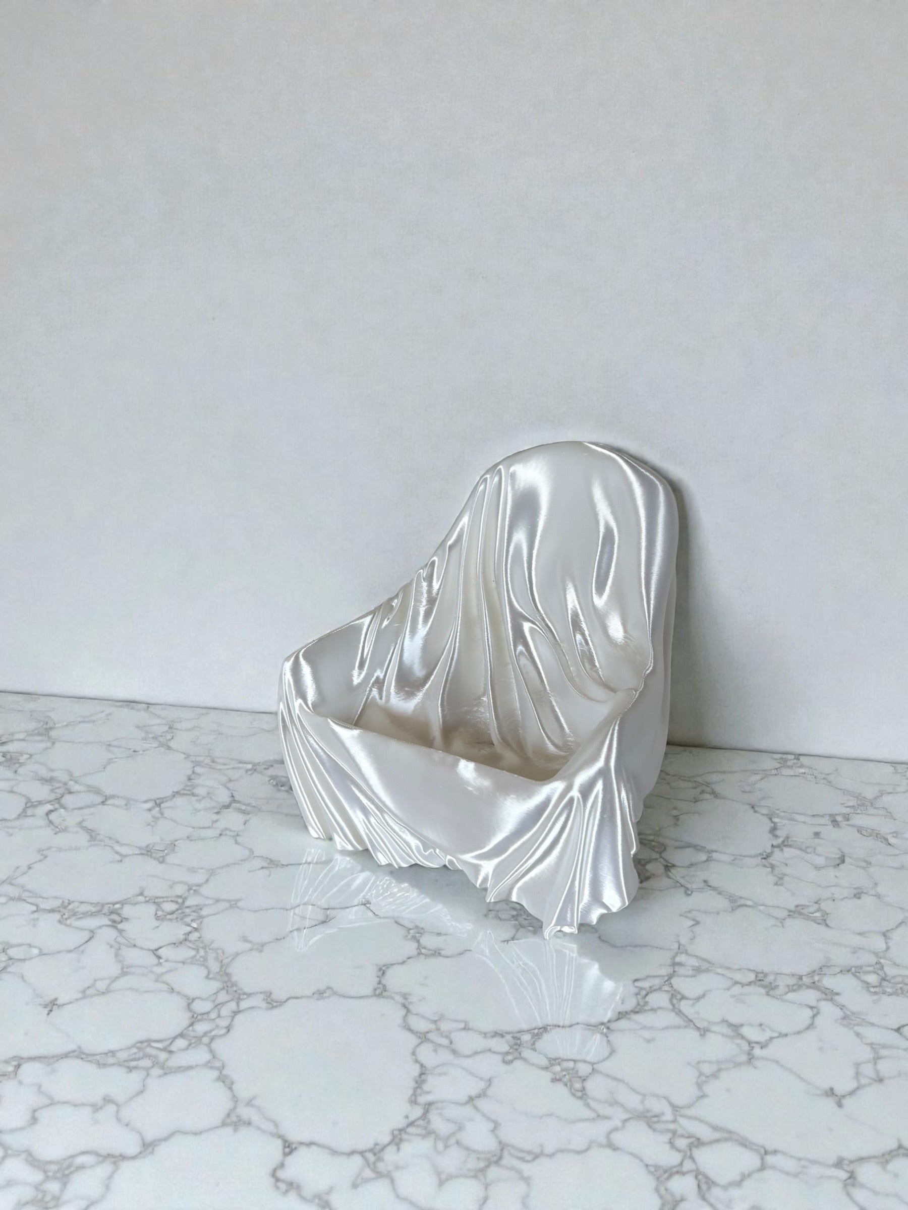 Sculptural Mini Sofa Phone Stand