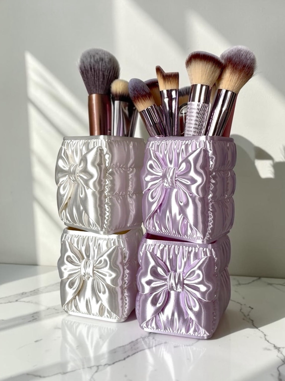 Sculpted Bow Puff Desk Organizer