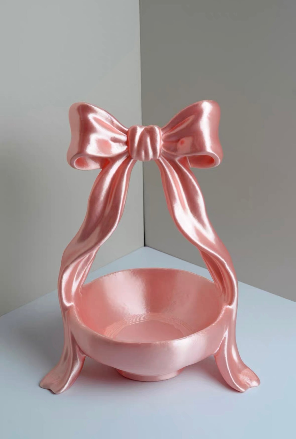 Bow Pedestal Tray