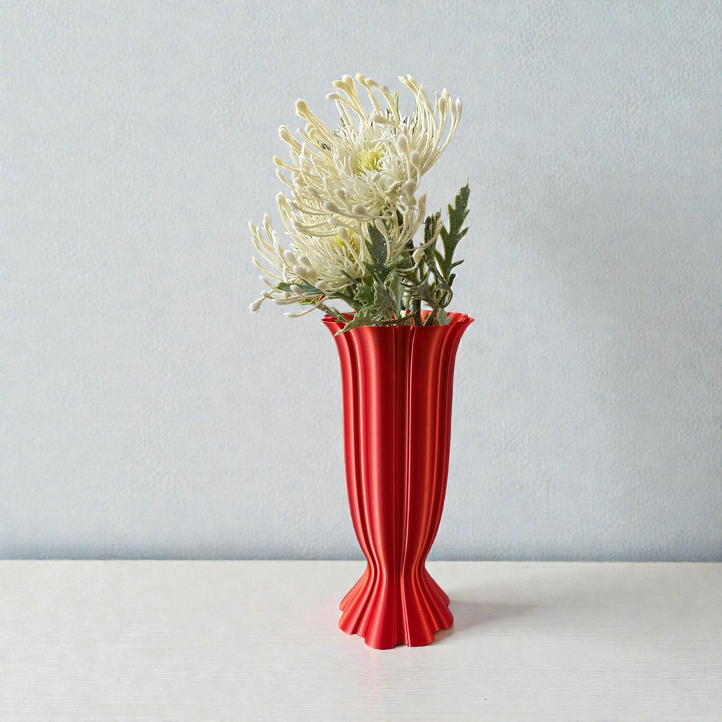 Silky Fluted Vase – 3D Printed Sculptural Decor