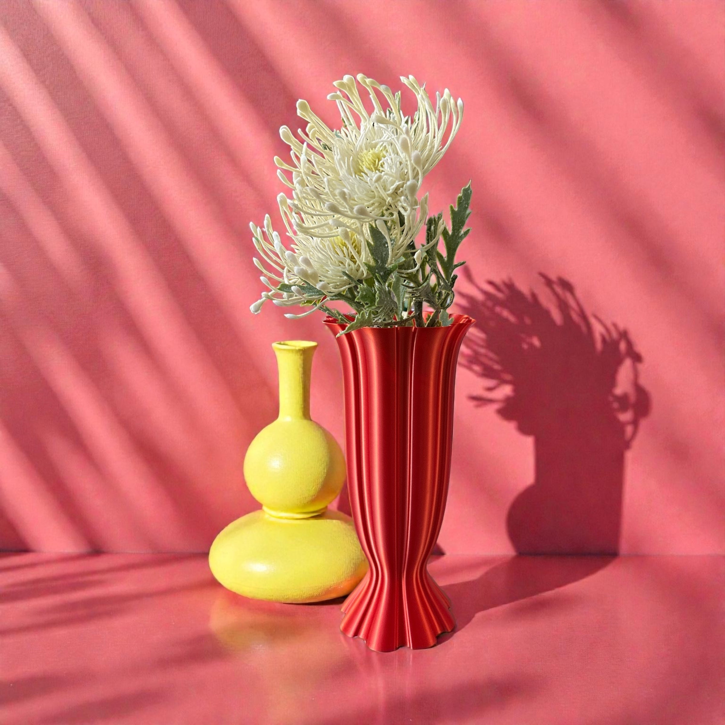 Silky Fluted Vase – 3D Printed Sculptural Decor