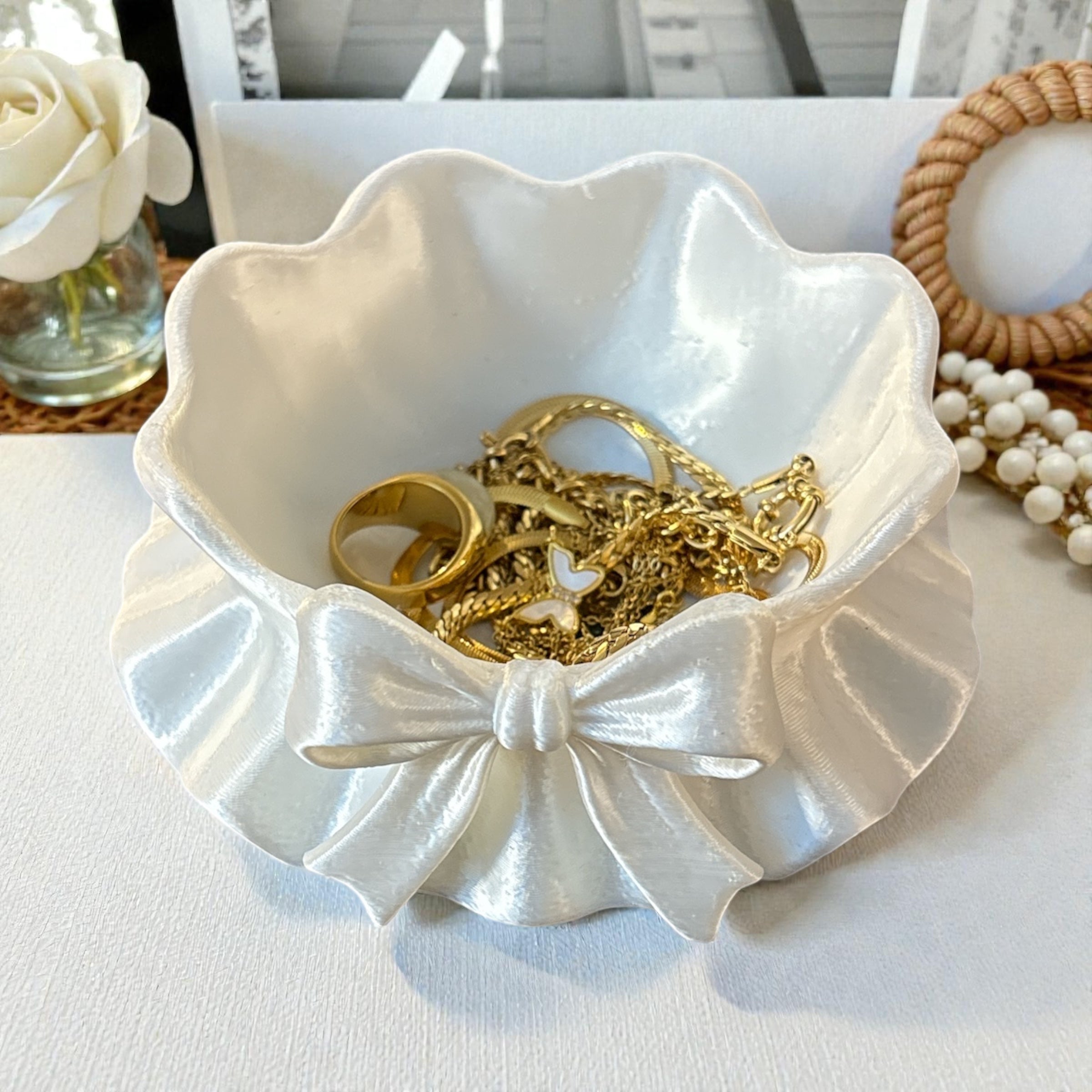 Bow Catchall Tray