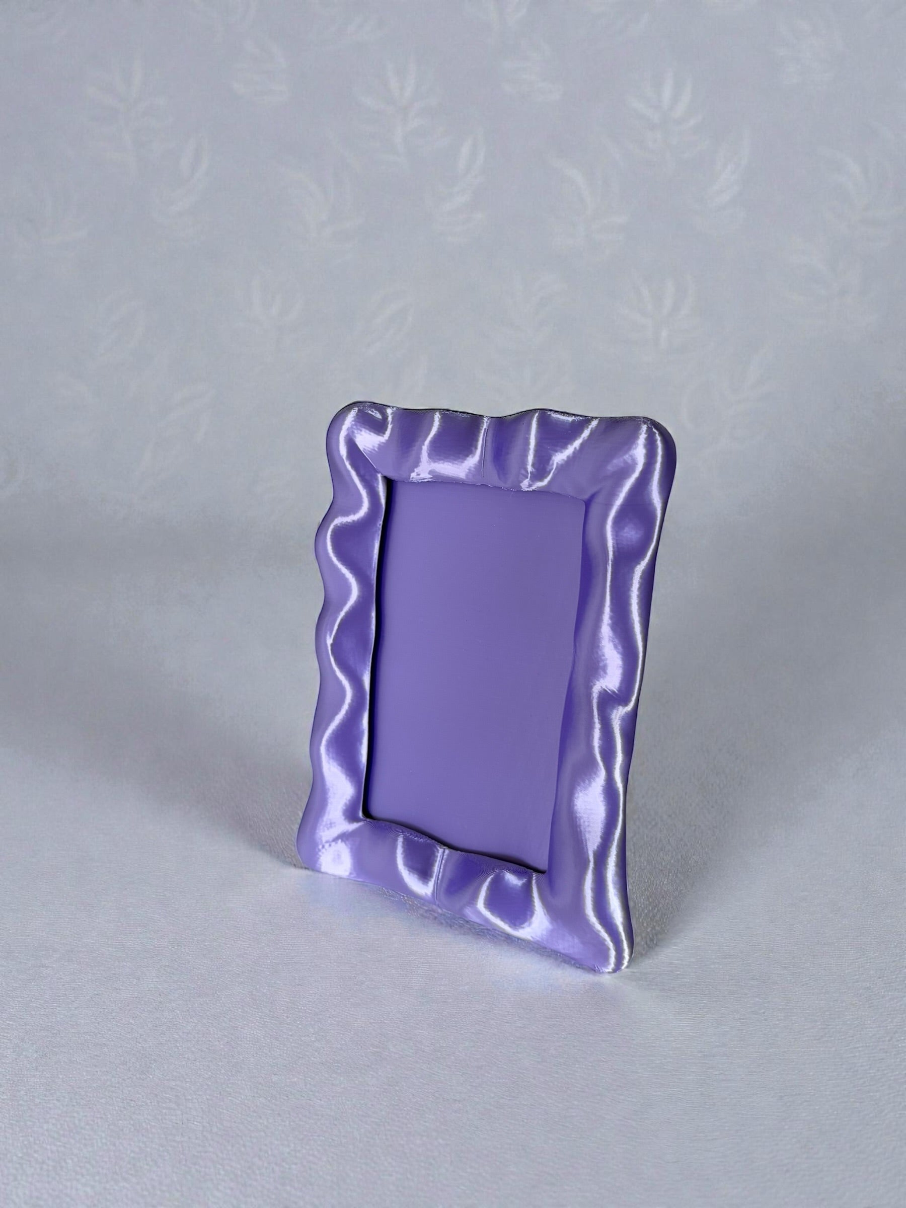 Soft Drape Photo Frame