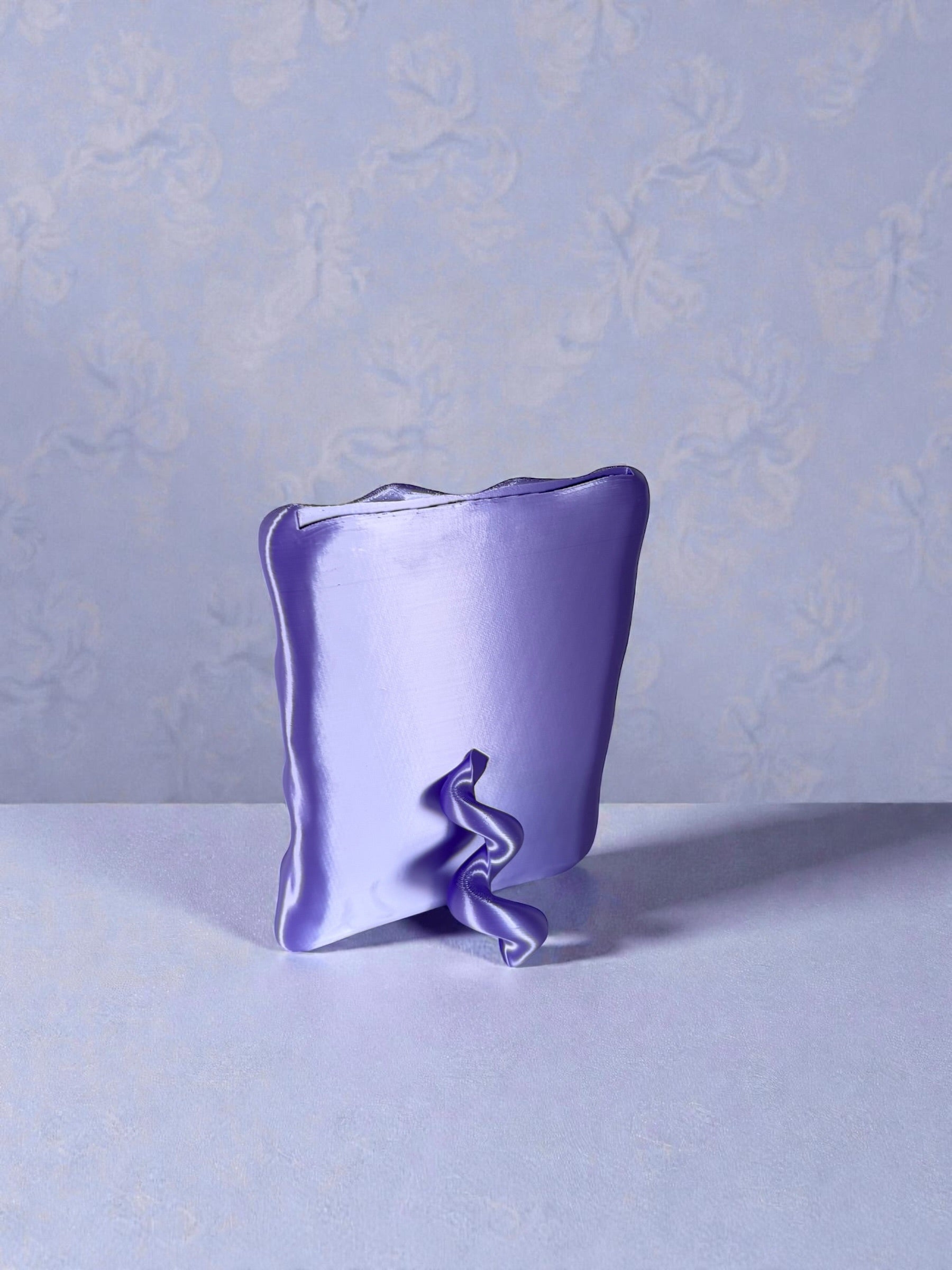 Soft Drape Photo Frame