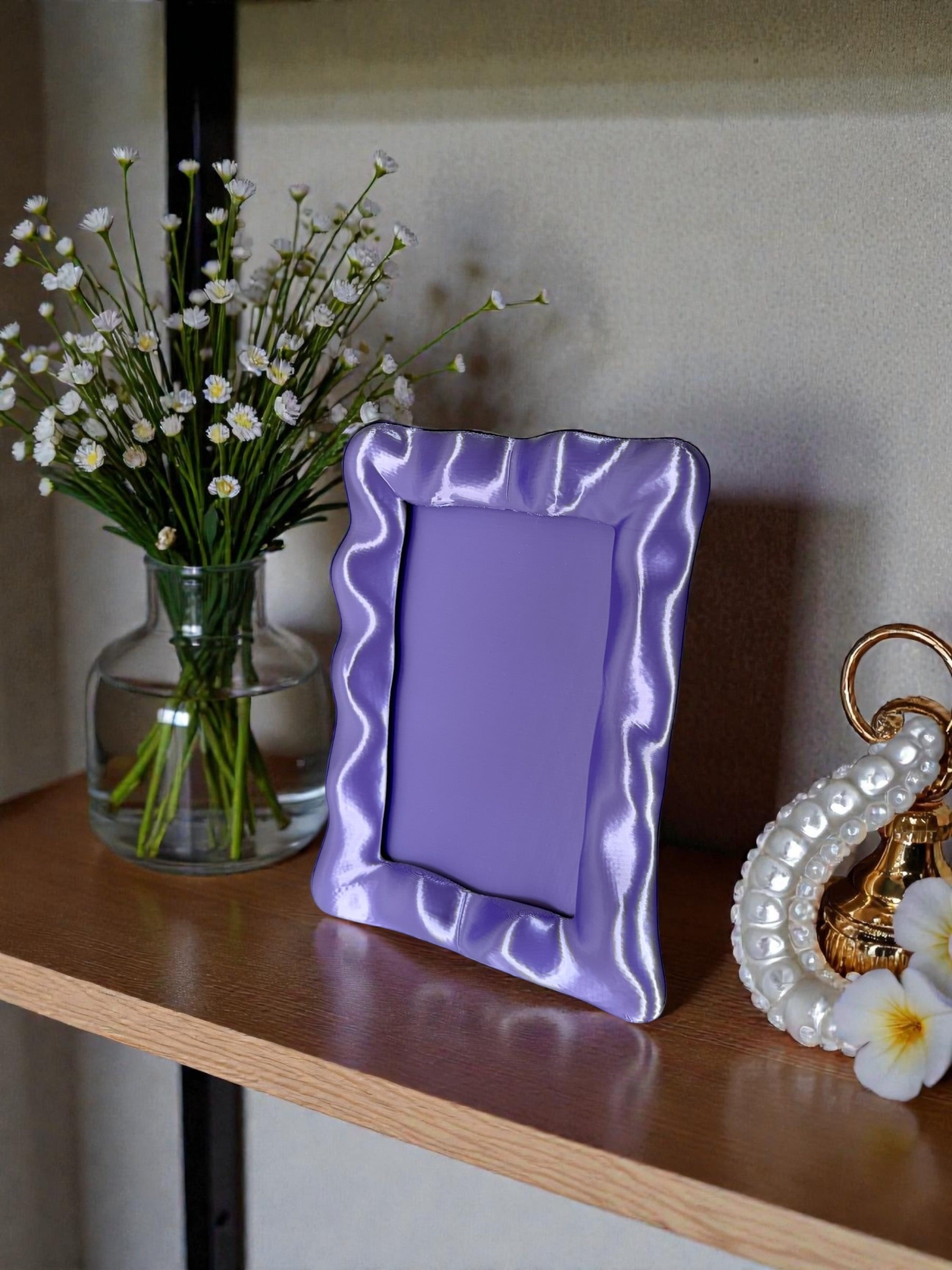 Soft Drape Photo Frame