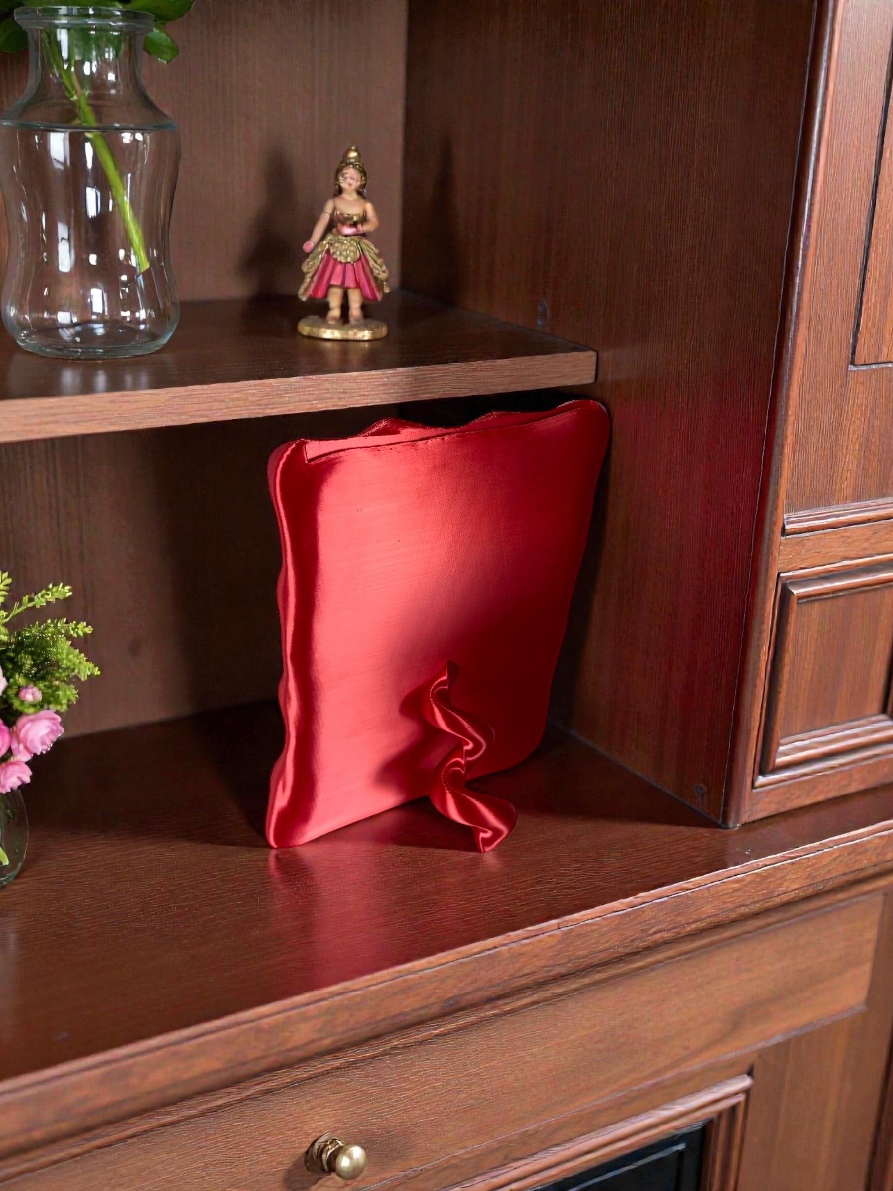 Soft Drape Photo Frame