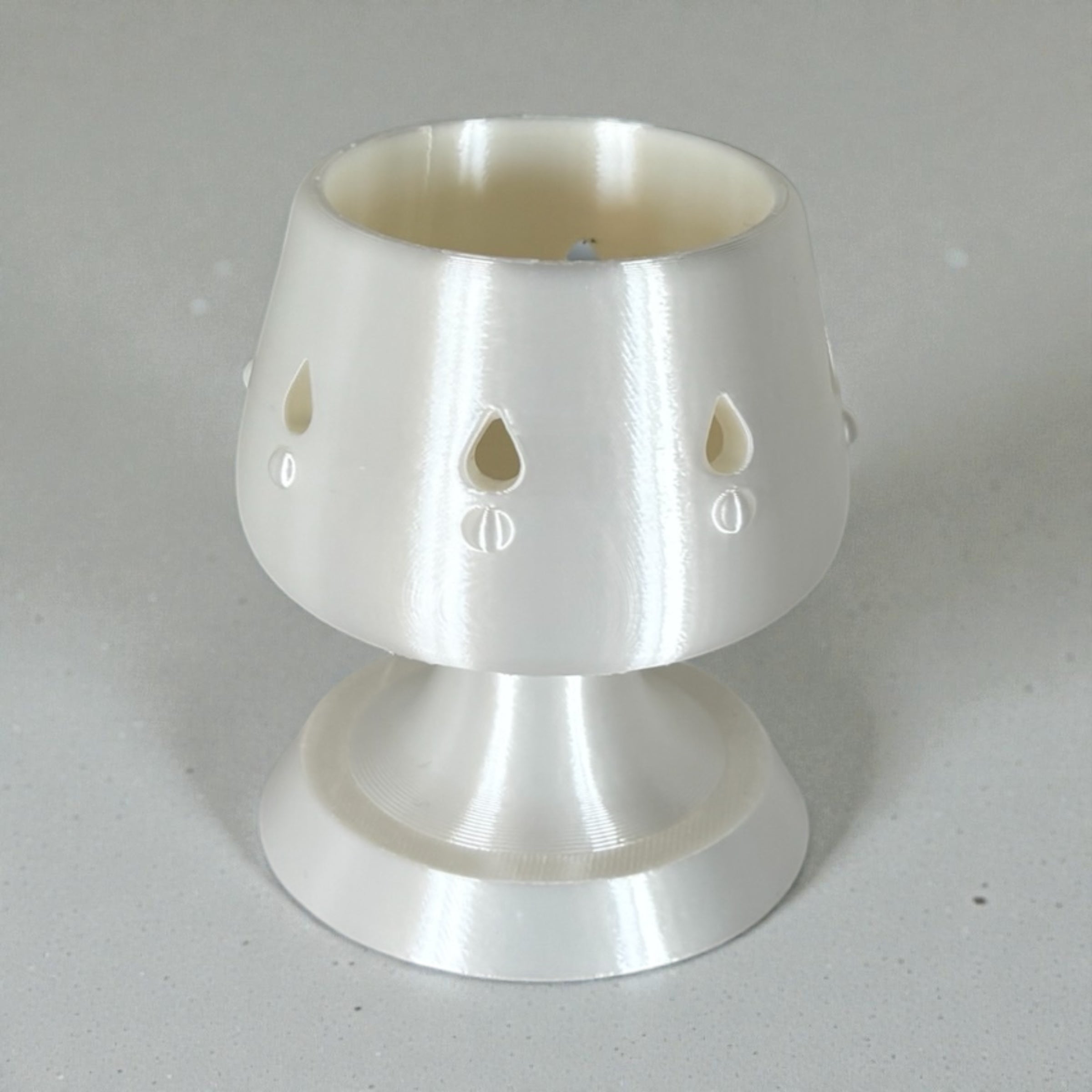 Petal Glow Candle Holder – LED Only